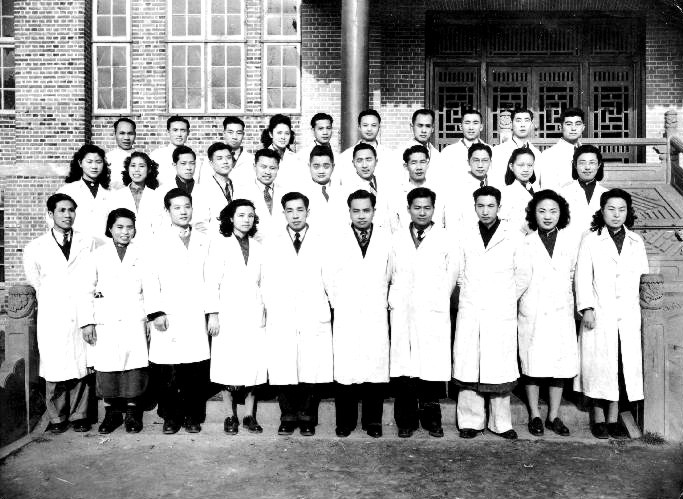 1948年华西协合大学医牙学院毕业生